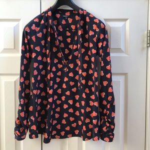 Gap Maternity shirt size Small